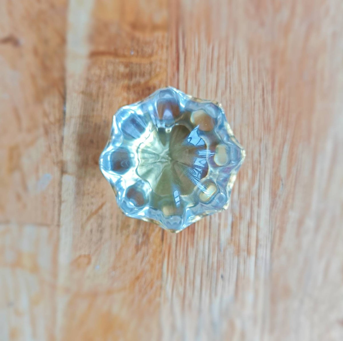 Mid century modern clear lucite cabinet pull/Transparent rounded star shaped door knob/Resin furniture hardware/vintage gran style handle