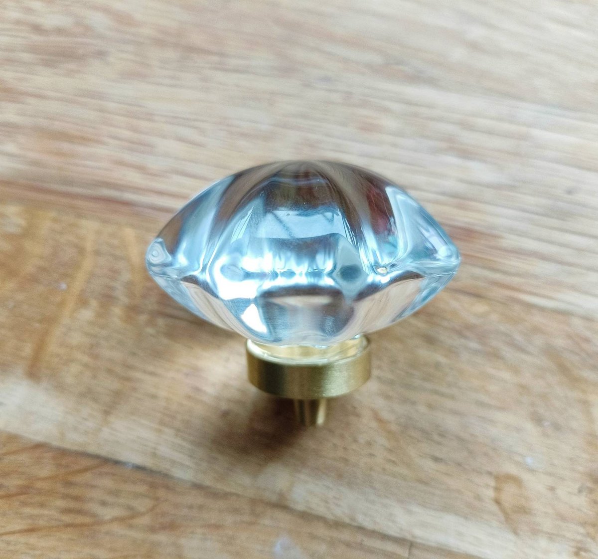 Mid century modern clear lucite cabinet pull/Transparent rounded star shaped door knob/Resin furniture hardware/vintage gran style handle