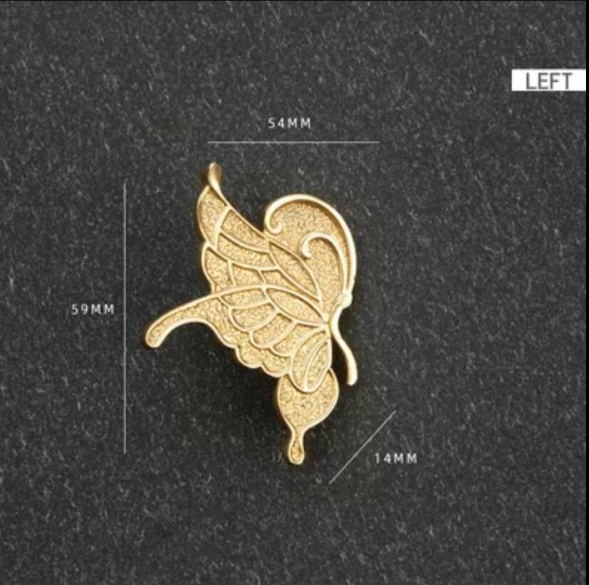 Pair of detailed individual butterfly wing door handles/gold butterfly drawer handles/Gold brass hardware/nursery decor/gold butterfly pull