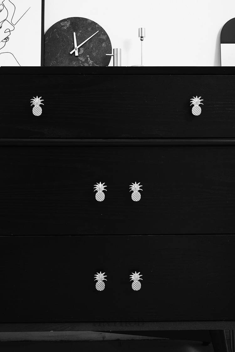 Silver Pineapple Cabinet Pulls/Nickel Door Handle/drinks cabinet handle/tropical decor/home improvement/retro style door knob/drawer handle
