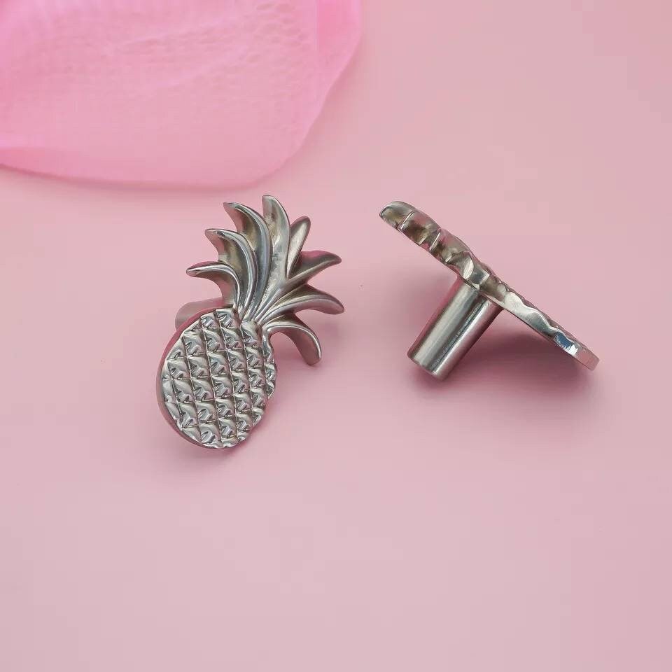 Silver Pineapple Cabinet Pulls/Nickel Door Handle/drinks cabinet handle/tropical decor/home improvement/retro style door knob/drawer handle