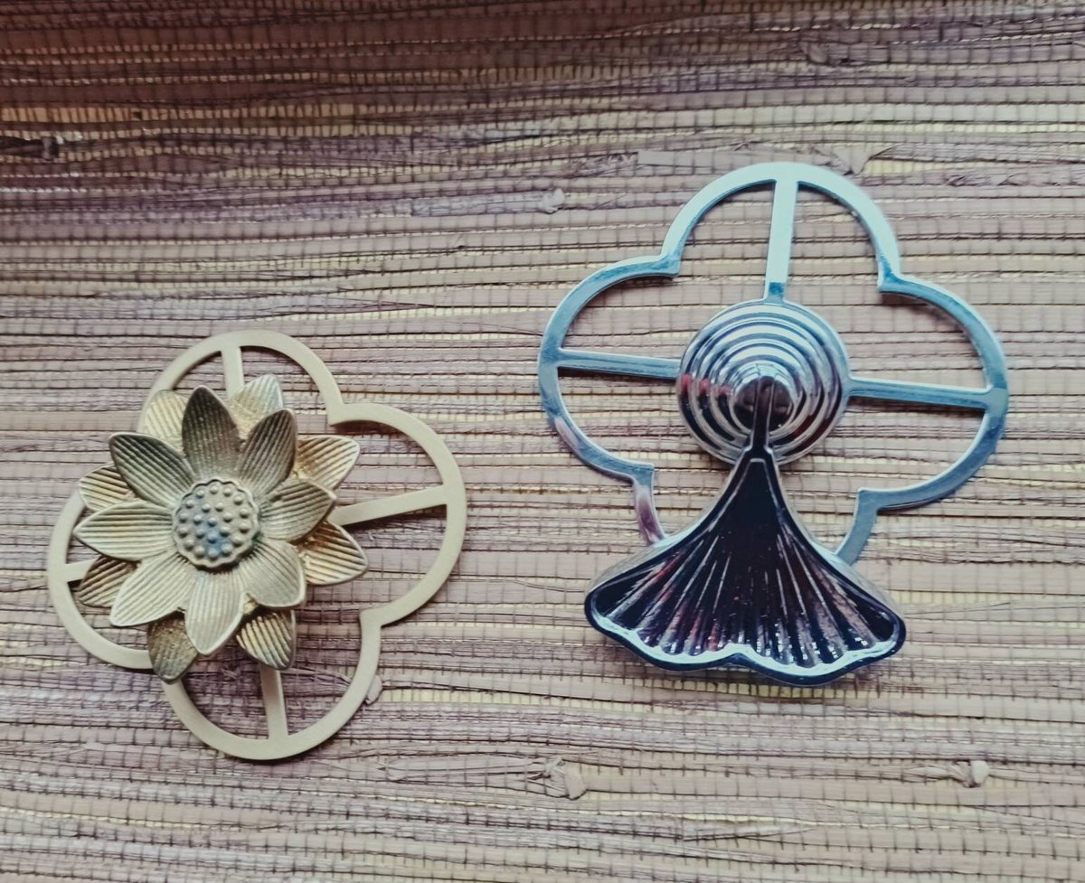 Clover shaped geometric pattern backplate for drawer handles/Gold, Silver or black back plates for cabinet pulls/Modern handle backplates