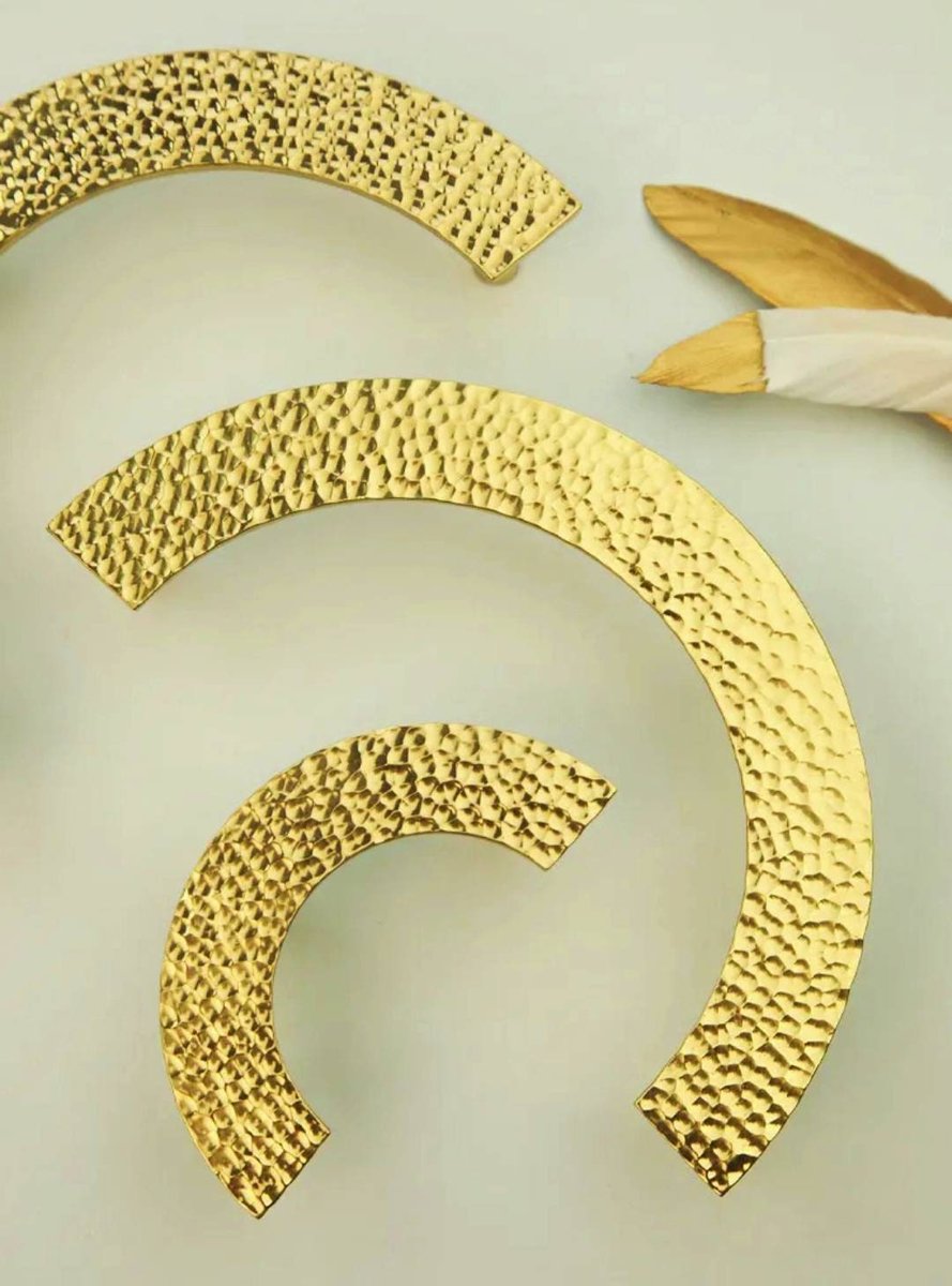 Shiny textured gold brass semi circle handle/hammered gold drawer pull/kitchen hardware/large cabinet handle/gold wardrobe door handle
