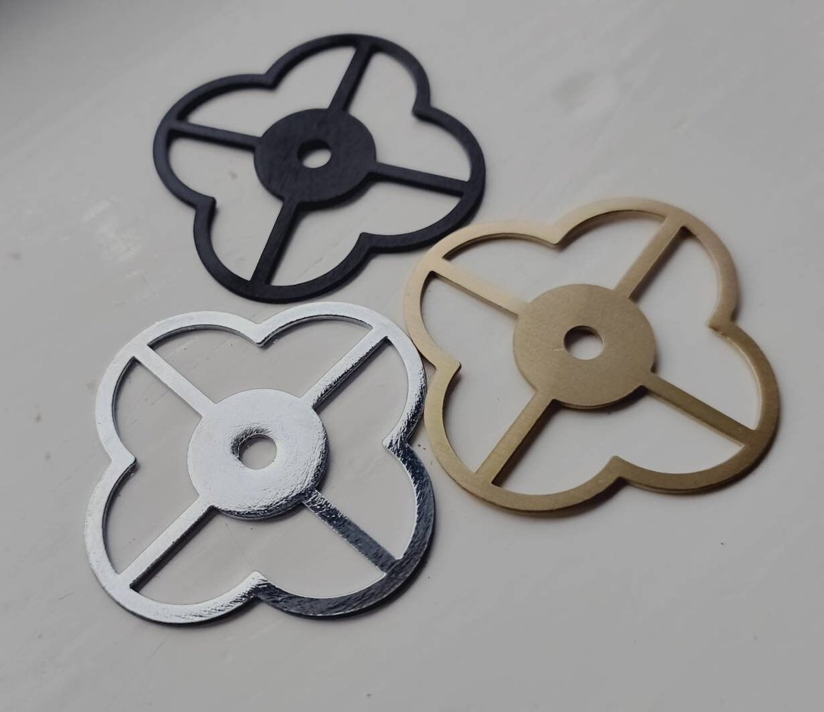 Clover shaped geometric pattern backplate for drawer handles/Gold, Silver or black back plates for cabinet pulls/Modern handle backplates