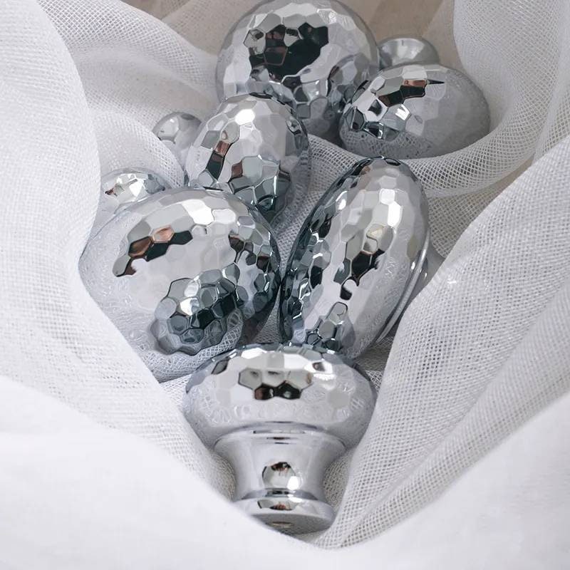 Round shiny silver hammered brass cabinet handle/Glittery silver drawer knob/Polished textured door handle/Solid brass furniture hardware