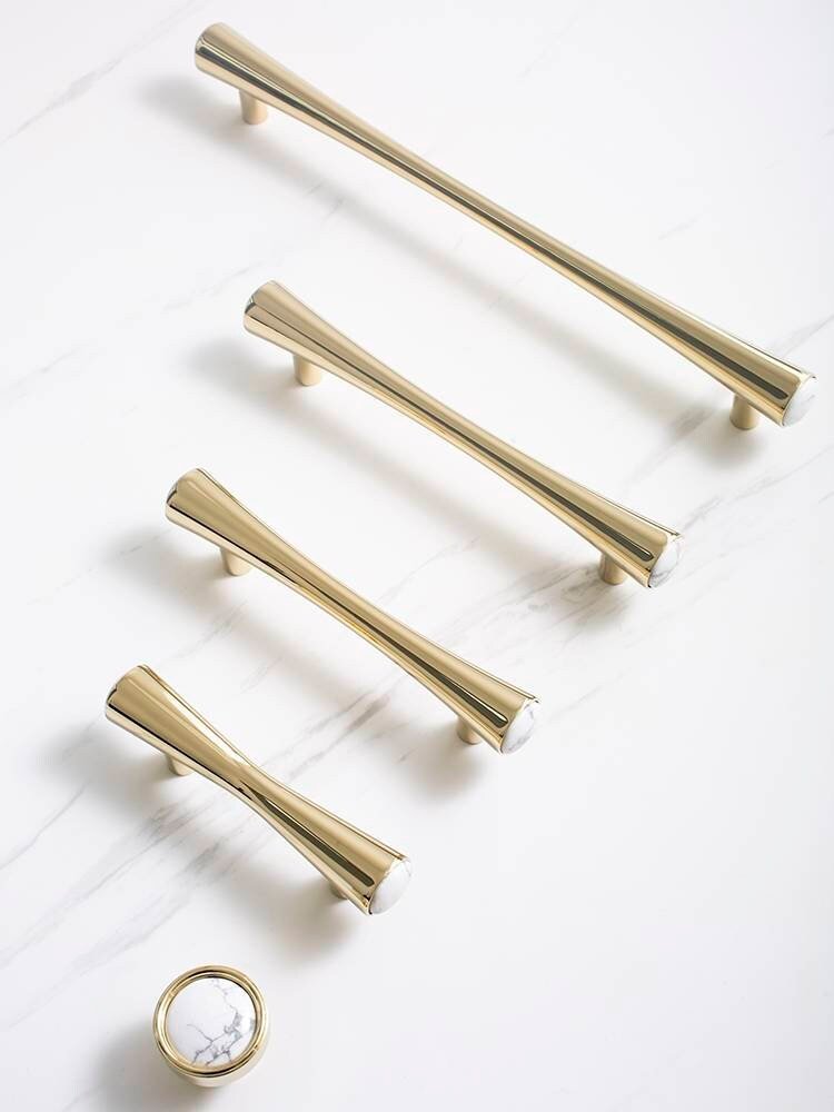 Shiny gold brass and marble bar handle/Luxury hardware/Shiny brass and white marble door handle/white marble drawer pull/Gold cabinet handle