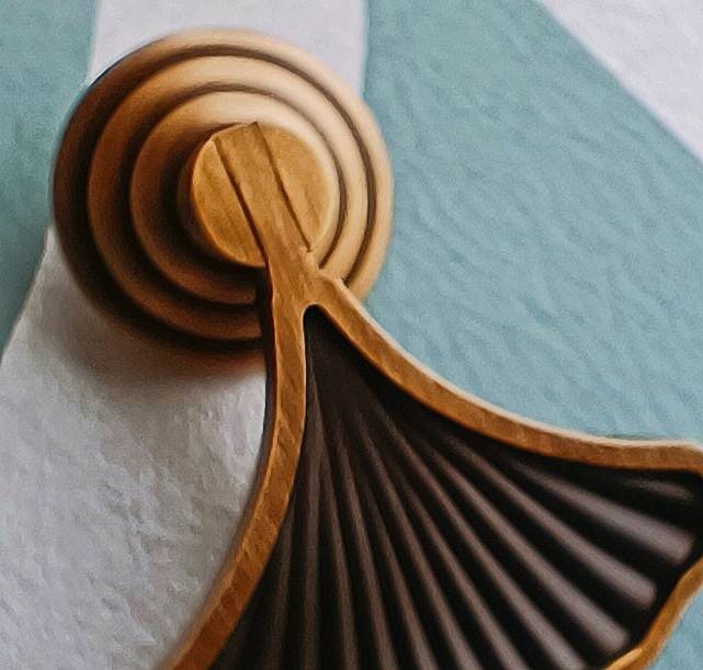 Aged brass ginkgo drop leaf drawer handle/leaf shaped cabinet pull/gold leaf drawer pull/gold furniture hardware/gold cabinet door handle