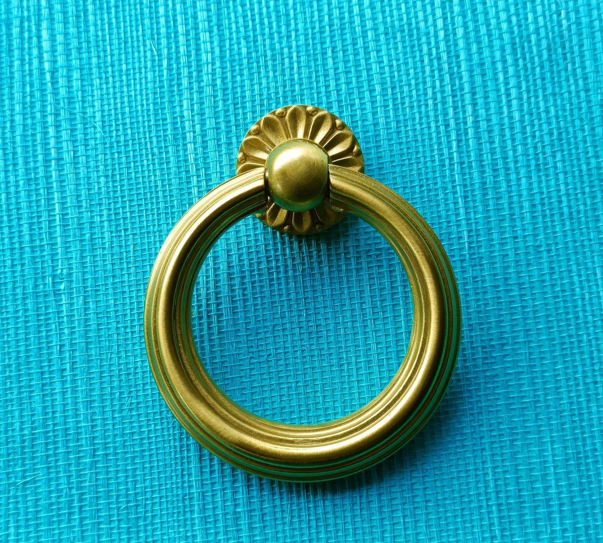Edwardian style gold brass cabinet Pull/Antique style door handle/Ring pull door knob/Brass furniture hardware/decorative gold drawer pull