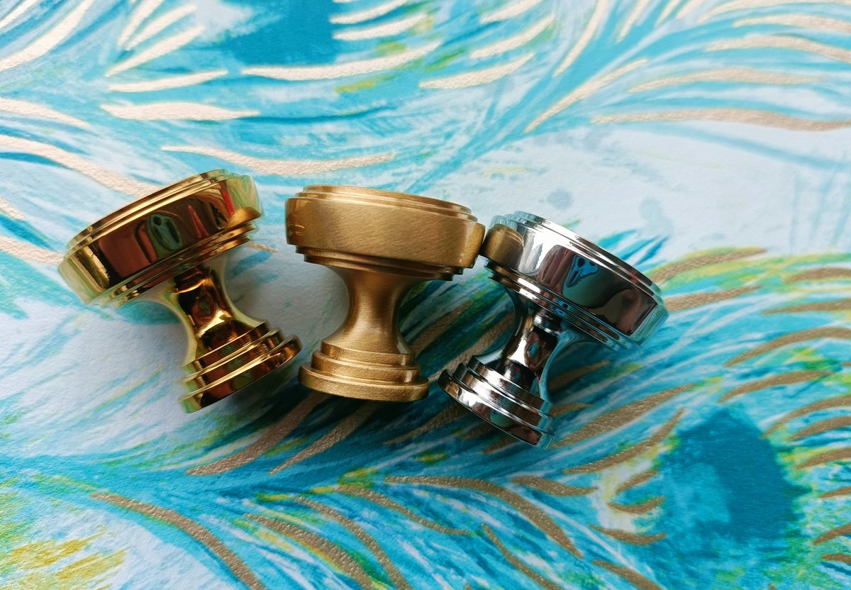 Classic round brass button door handle/round gold or silver cabinet pull/metal furniture hardware/round brass drawer knob/Brass door knob