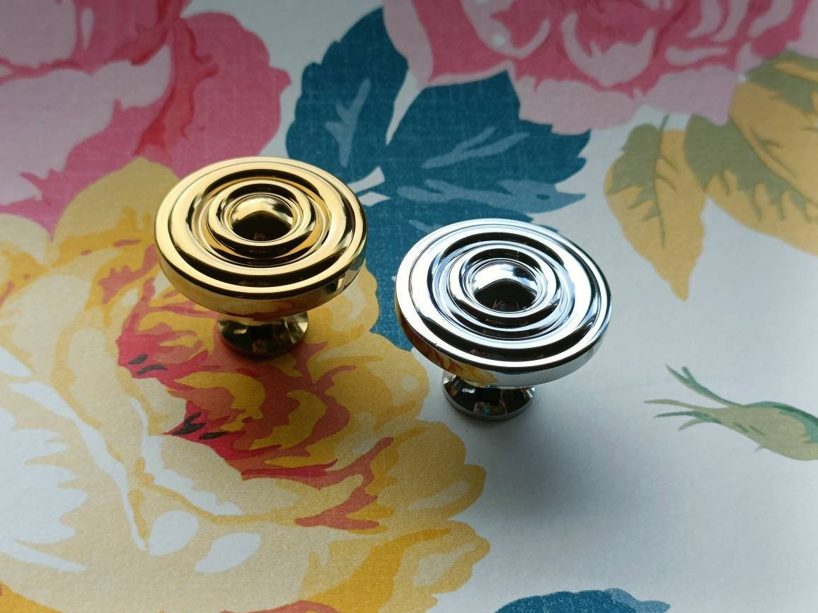 Shiny circle brass button door handle/Round gold or silver cabinet pull/metal furniture hardware/round brass drawer knob/Brass door knob