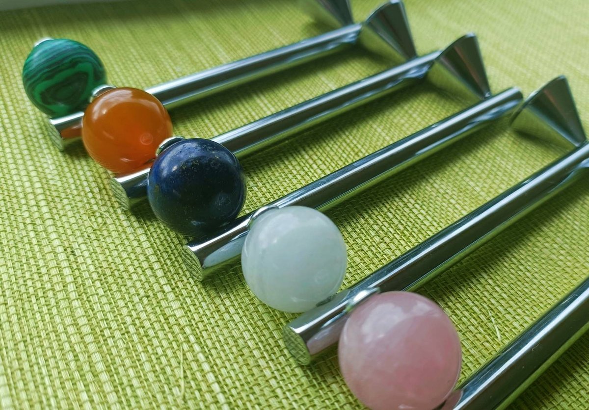 Silver geometric bar handle for kitchen bedroom or bathroom makeover/mid century drawer pull/bright coloured door furniture/stone door knob