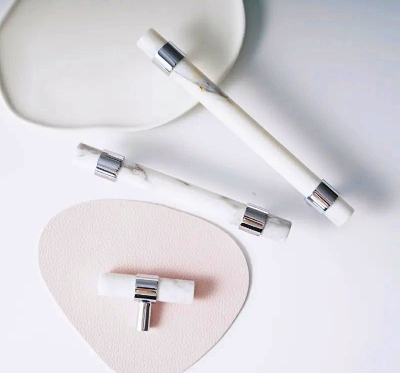 White and grey Calcutta marble cabinet pull handle/white marble and brass drawer pull/white marble door handle/marble furniture hardware