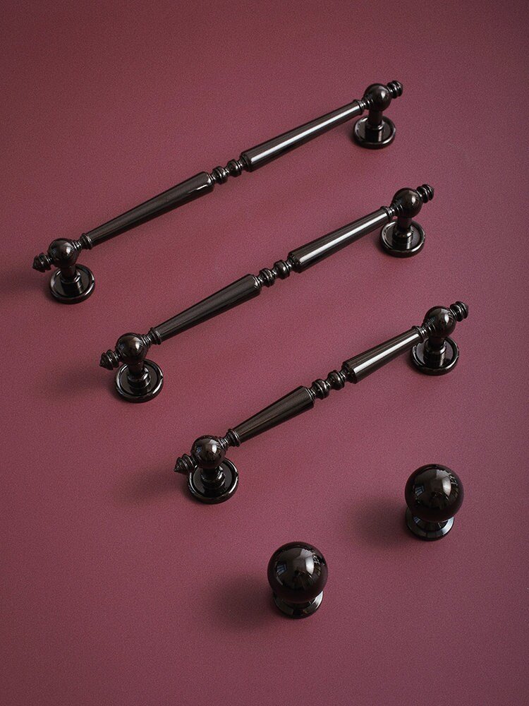 Shiny black traditional shaped bar handle/Black brass cabinet pull/kitchen door handle/Bar drawer pull/furniture hardware/home improvement