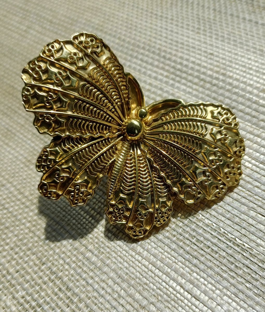 Gold Brass butterfly cabinet handle/Shiny gold butterfly cabinet pull/butterfly door handle/gold butterfly knob/Gold furniture hardware