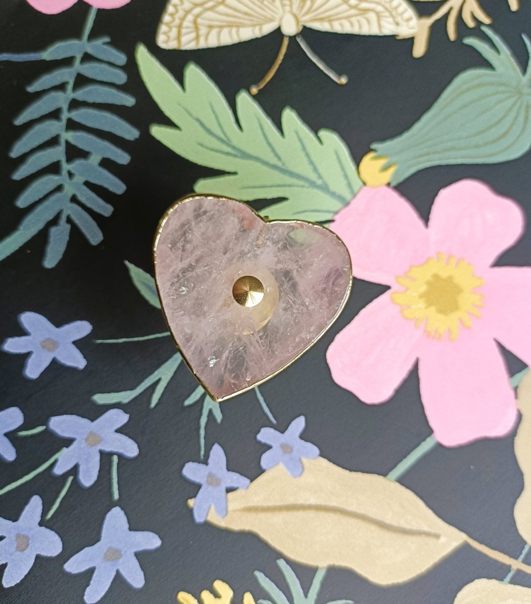 Heart shape rose quartz crystal and brass cabinet handle/Heart shaped gemstone drawer handle/Heart shaped pink crystal door handle