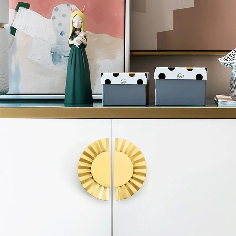 Golden sunray design cabinet pull/Gold brass drawer pull/Semi circle door handle/Brass furniture hardware/kitchen handles/home improvement