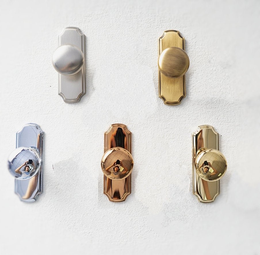 Classic back plate drawer knob/Backplate drawer handle/Traditional style cabinet pull/Brass furniture hardware/IKEA hack door handle