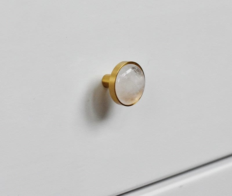Round polished white quartz or black obsidian drawer knob/Monochrome Drawer pull/gemstone cabinet pull/crystal door handle/stone door knobs