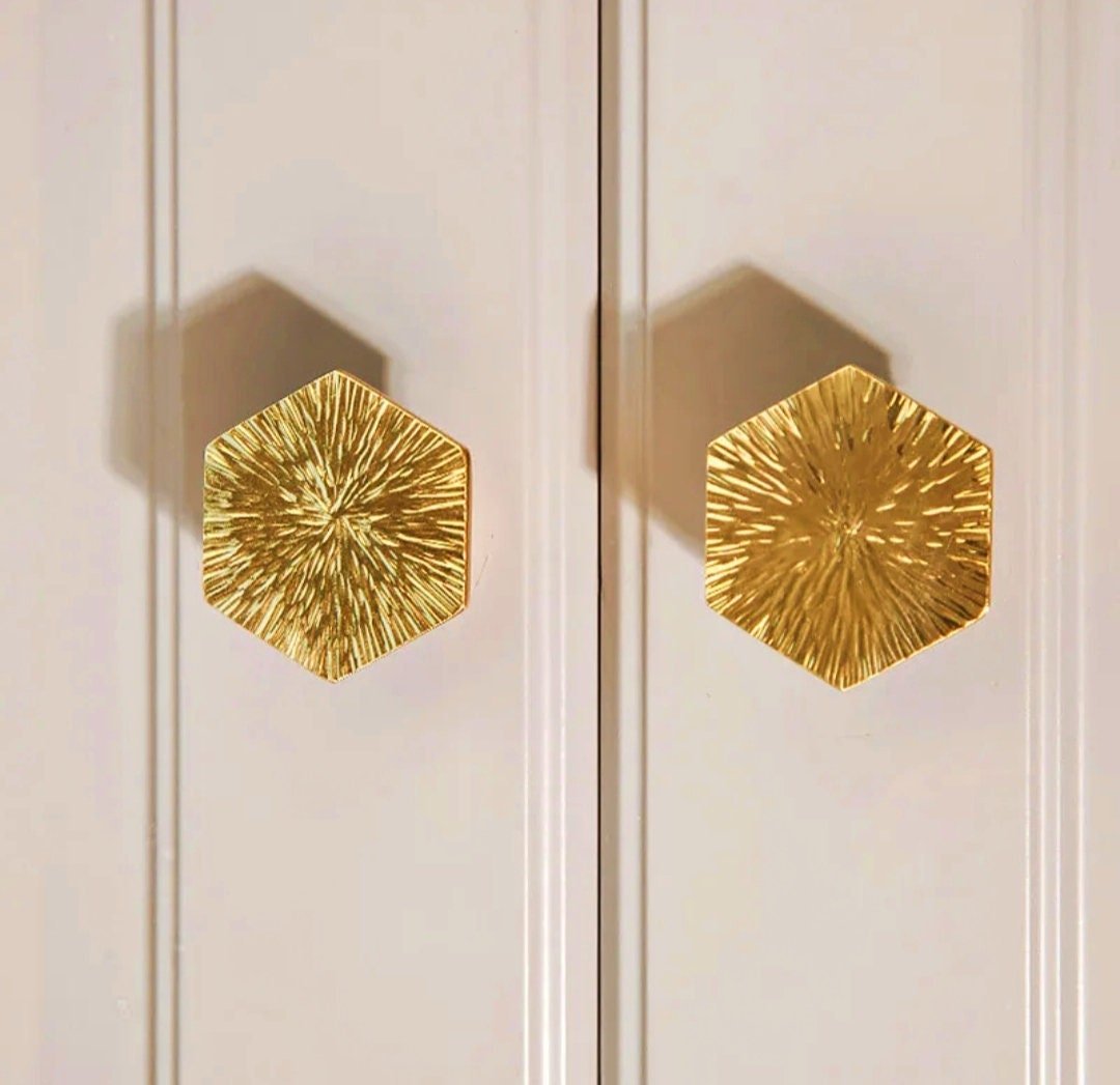 Solid brass scored texture hexagonal drawer pull/hexagonal cabinet handle/geometric door knob/Gold brass furniture hardware/hexagonal handle