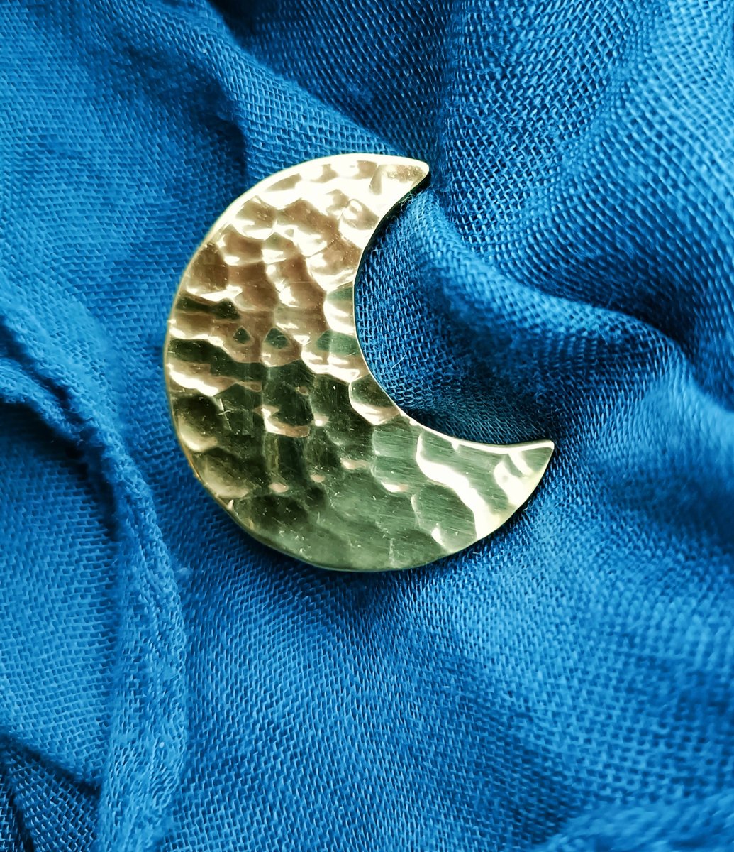 Shiny gold brass moon door handle/Hammered brass drawer knob/home improvement/cabinet pull/Moon door knob/Cabinet handle/Gold brass hardware
