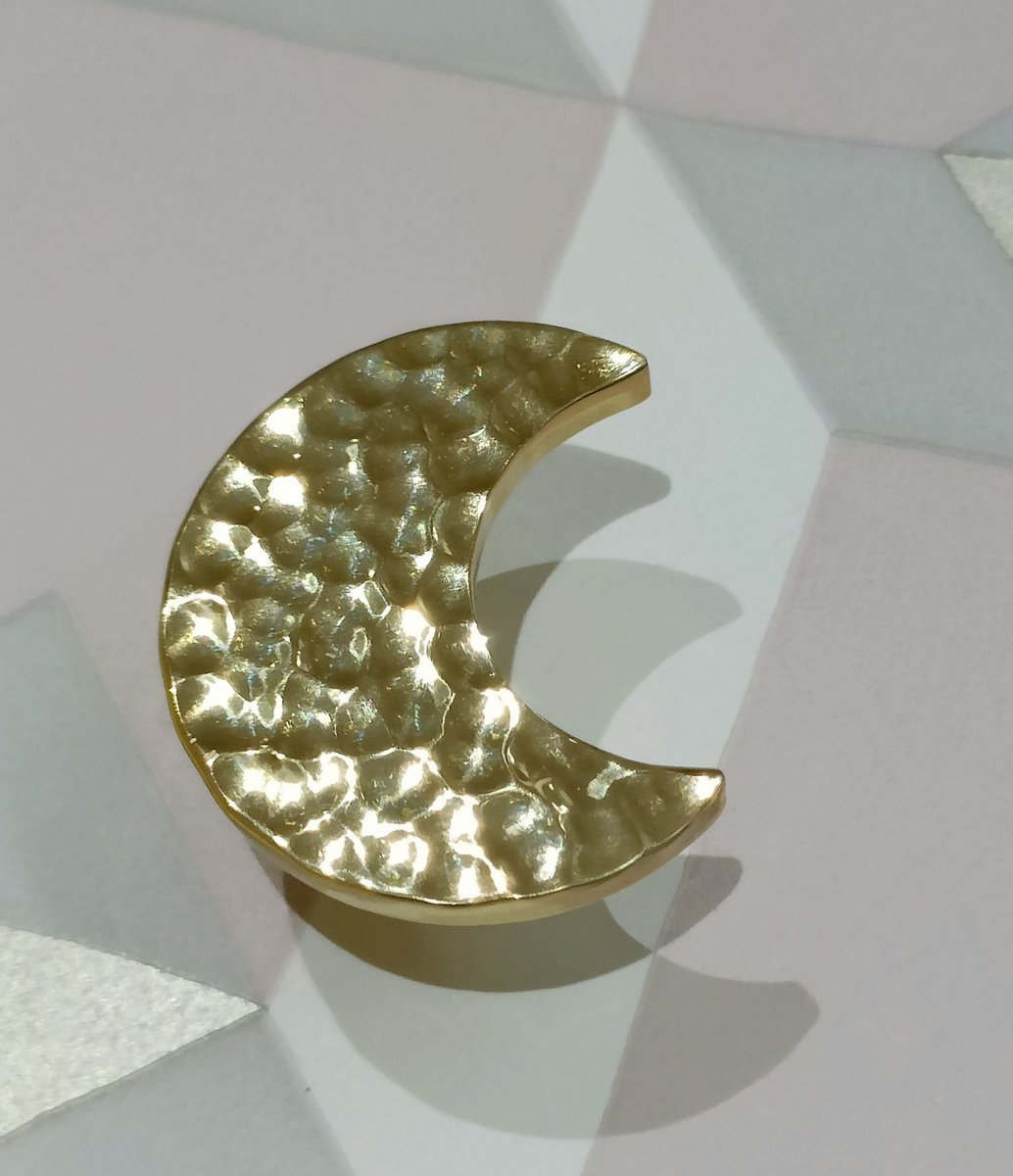 Shiny gold brass moon door handle/Hammered brass drawer knob/home improvement/cabinet pull/Moon door knob/Cabinet handle/Gold brass hardware