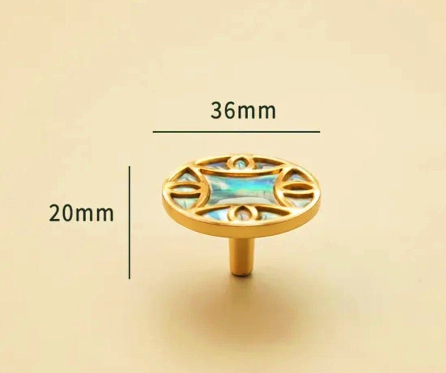 Abalone pearl drawer pull/Iridescent Pearl Cabinet pull/Mother of pearl door handle/Geometric brass drawer knob/Brass furniture hardware