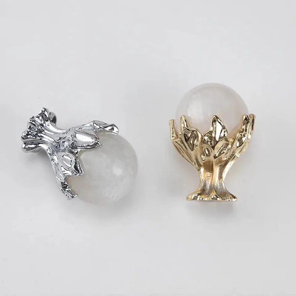 Flame design drawer pull/Dragon egg cabinet handle/Unusual hardware/Brass drawer knob/Luxury door handle/Fantasy themed hardware/Gold handle