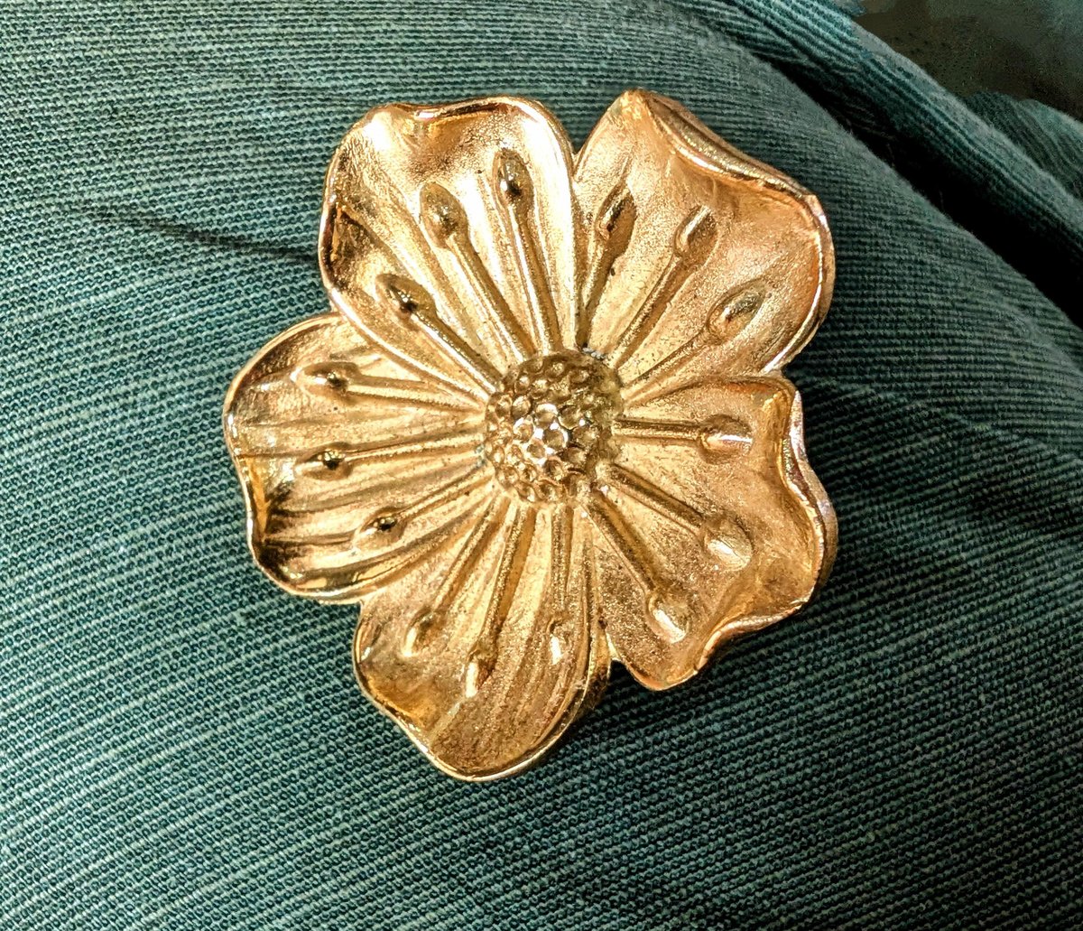 Beautiful gold brass cherry blossom cabinet handle/Brass flower shaped drawer pull/Gold brass bloom door knob/bedroom furniture hardware