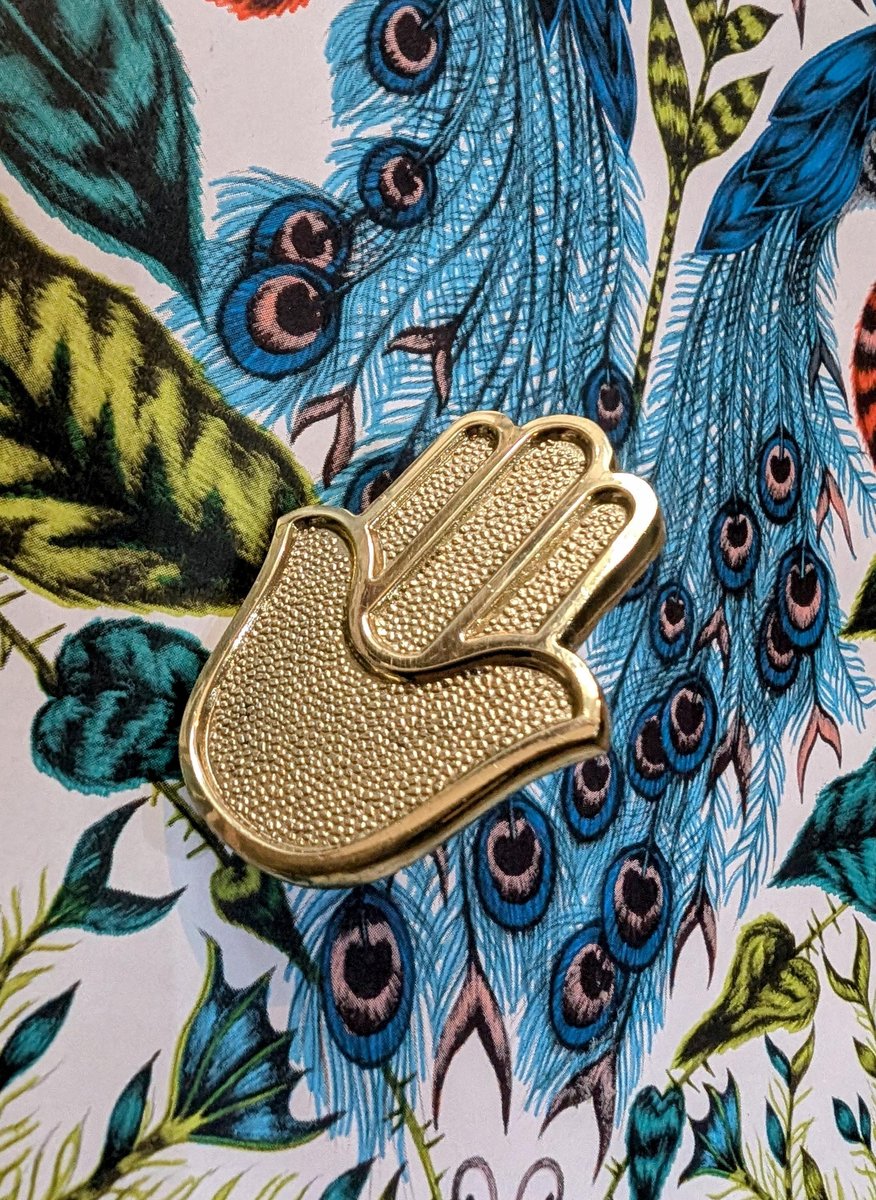 Mystic gold hand shaped door handle/Quirky brass cabinet pull/Gold Drawer Handle/Unique door Knob/ furniture hardware/Vanity cabinet handle
