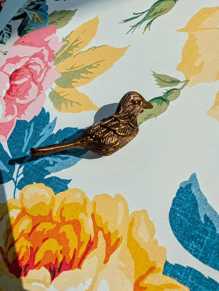 Small detailed bronze bird drawer handle/Bronze sparrow shaped cabinet pull/small chickadee door knob/nursery furniture hardware