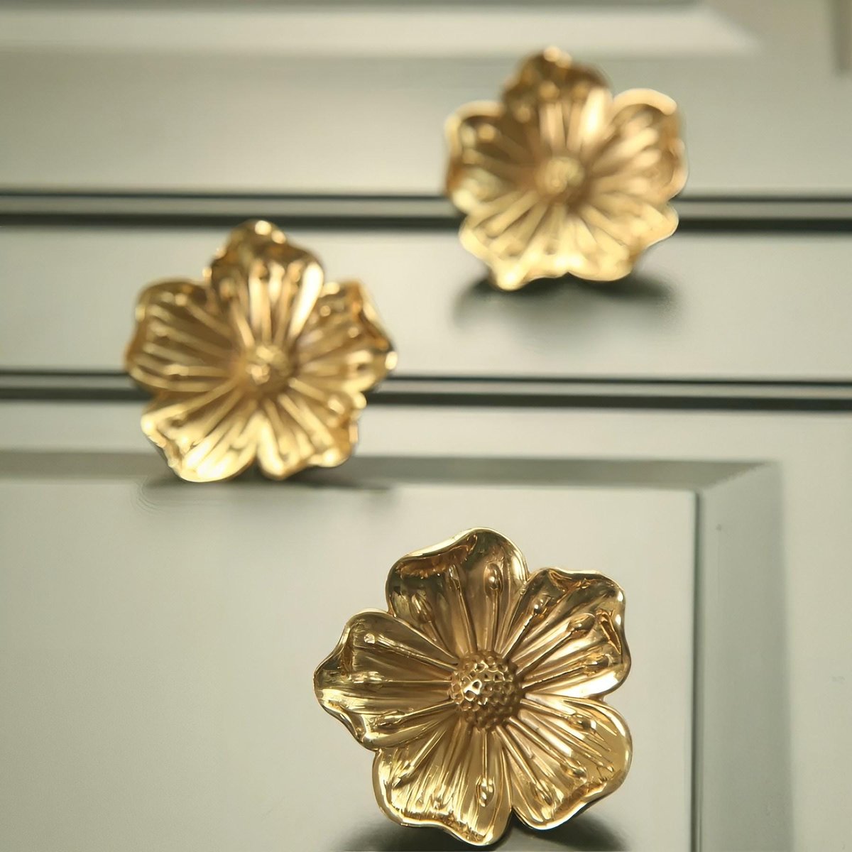 Beautiful gold brass cherry blossom cabinet handle/Brass flower shaped drawer pull/Gold brass bloom door knob/bedroom furniture hardware
