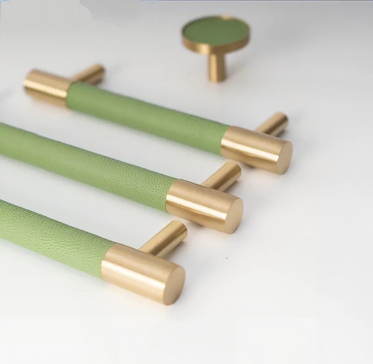 Green Leather and Gold Brass cabinet handle/Green leather drawer pull/Green door handle/Green cabinet pull/Leather handle/Leather hardware