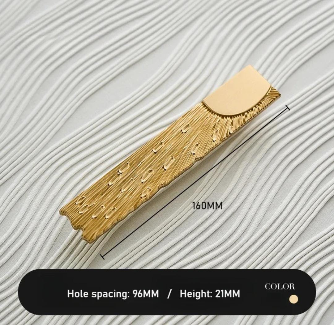 Gold brass sunray design rectangle bar handles/Gold sun ray drawer pull/kitchen cabinet handles/Brass door handles/Gold furniture hardware