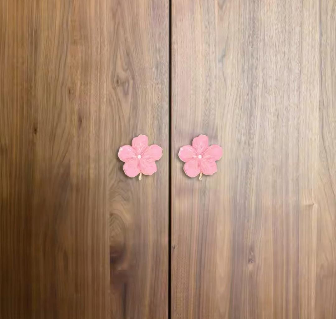 Pink enamel and faux pearl cherry blossom cabinet handle/Pink flower drawer pull/Pink and gold bloom door knob/bedroom furniture hardware
