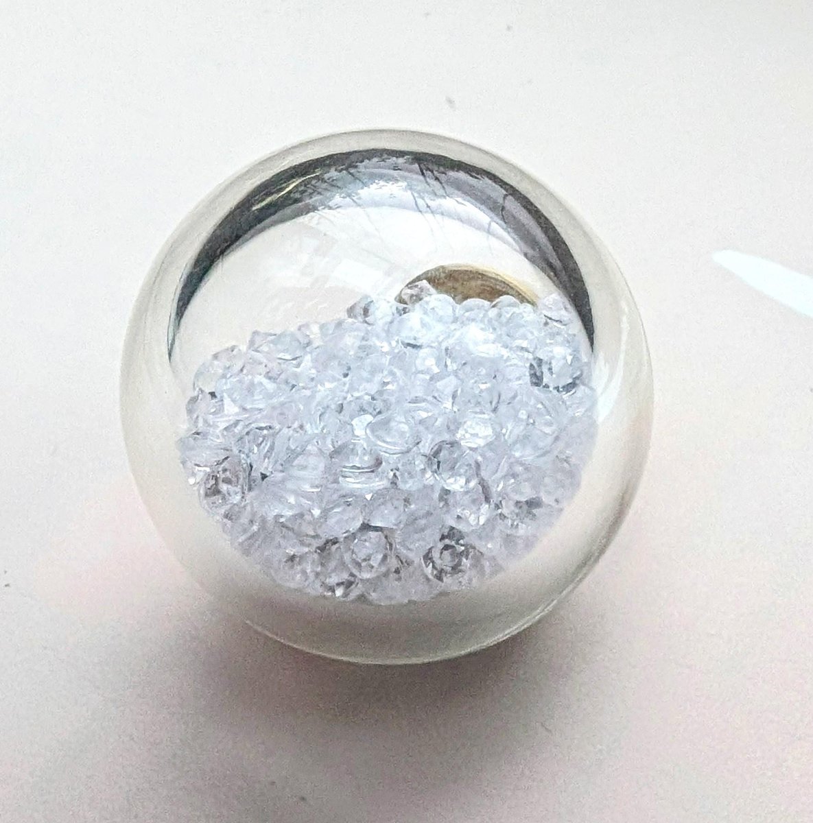 Mid century modern clear crystal cabinet pull/Transparent oval shaped door knob/crystal furniture hardware/vintage style egg shaped handle