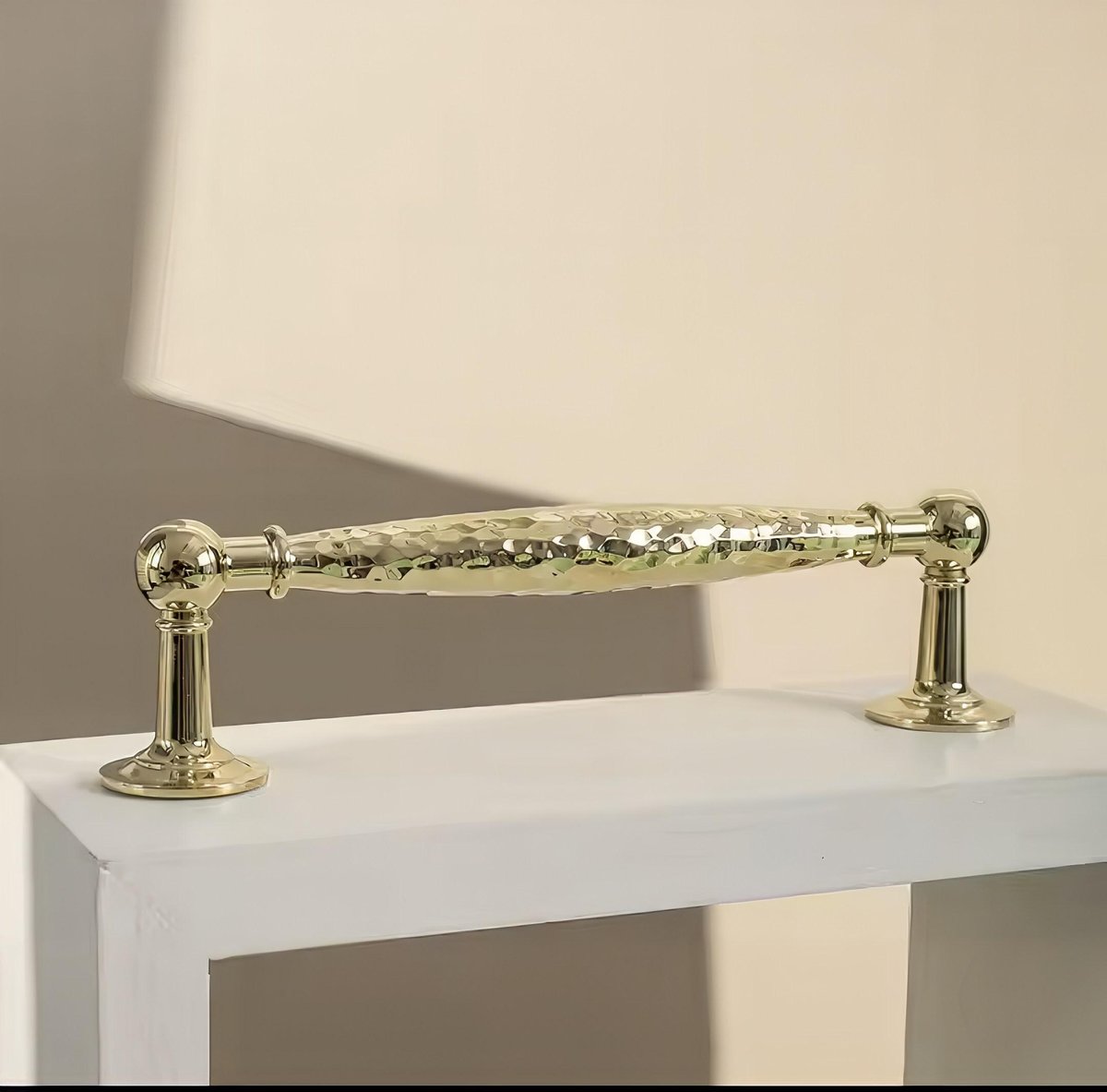 Gold hammered cabinet bar handle with feet/Shiny Gold drawer pull/textured metal door handle/brass furniture hardware/kitchen hardware