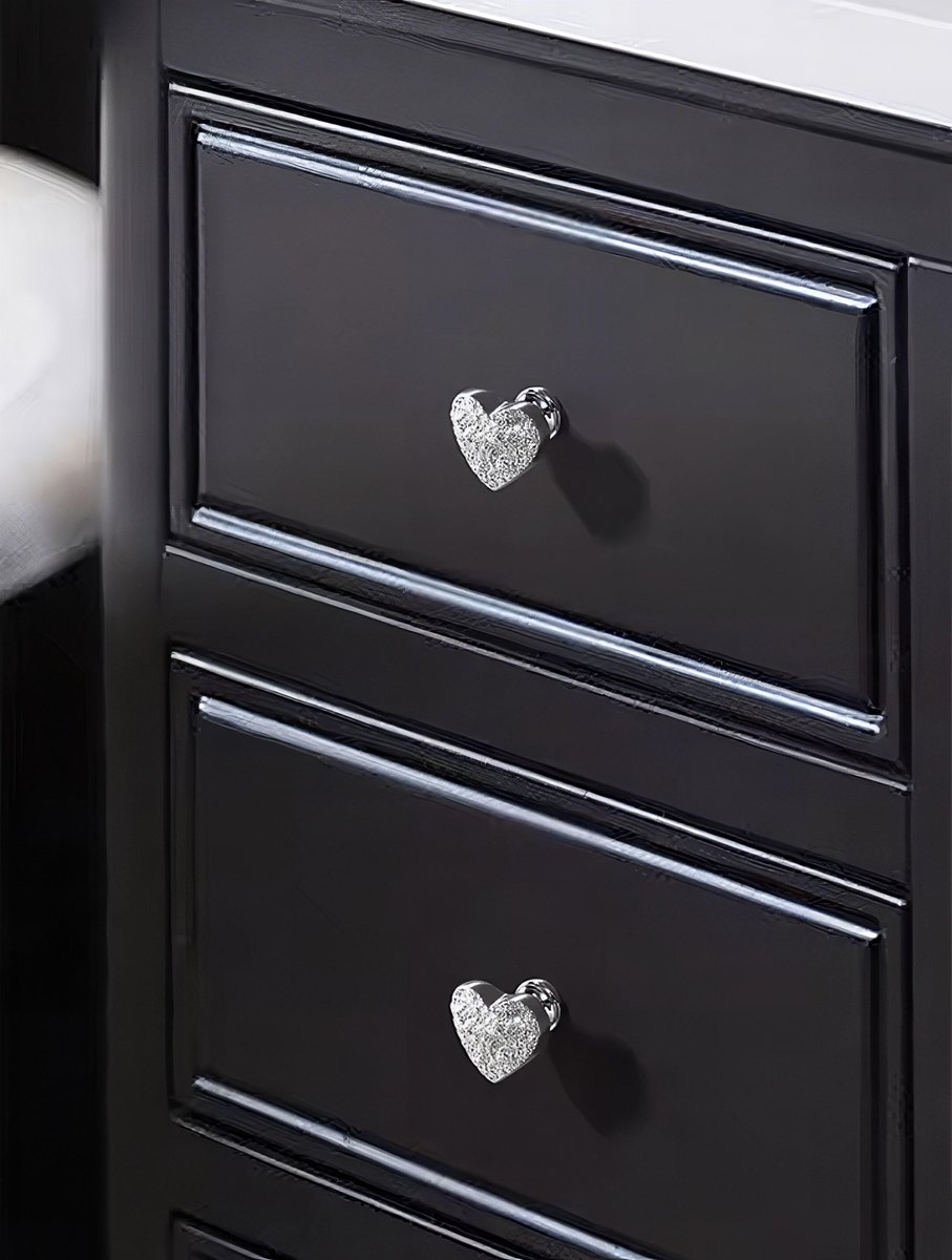 Gold or Silver Heart shaped drawer handle/Heart drawer knob/Brass furniture hardware/Heart shaped door knob/Heart shaped cabinet handle