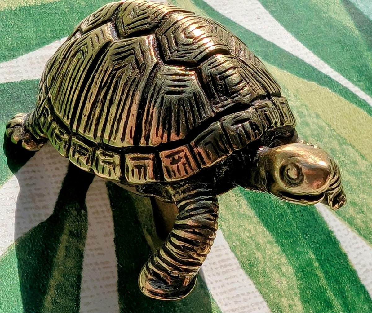 Gold or Bronze Tortoise drawer handle/Brass Tortoise door knob/Tortoise cabinet pull/Brass furniture hardware/Animal shaped drawer knob