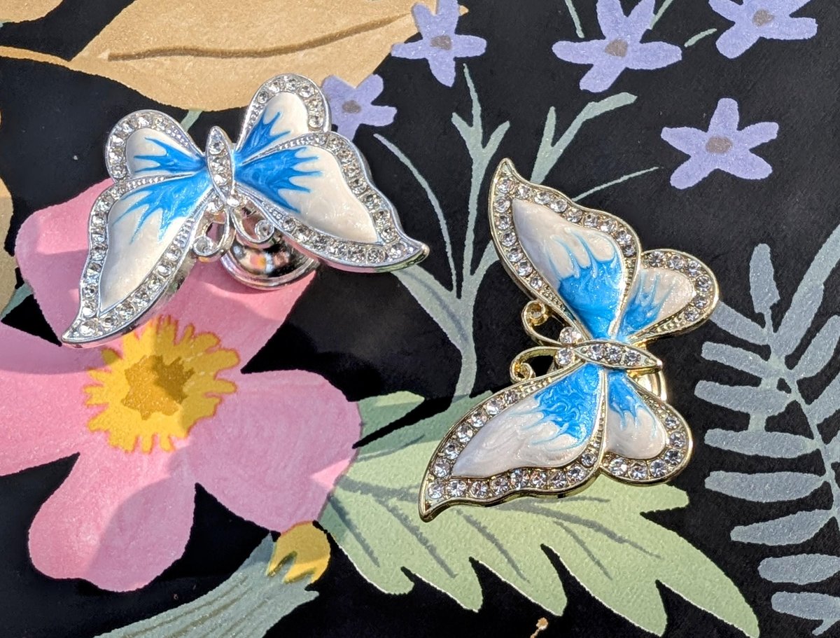 Enameled butterfly drawer handle/Pearly blue and white butterfly cabinet pull/Nursery decor/Nursery door knob/Childrens door handle