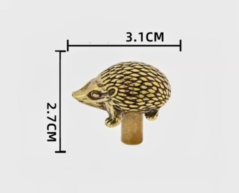 Gold or Bronze hedgehog cabinet handle/Hedgehog door handle/Hedgehog drawer knob/Woodland themed handle/Brass furniture hardware