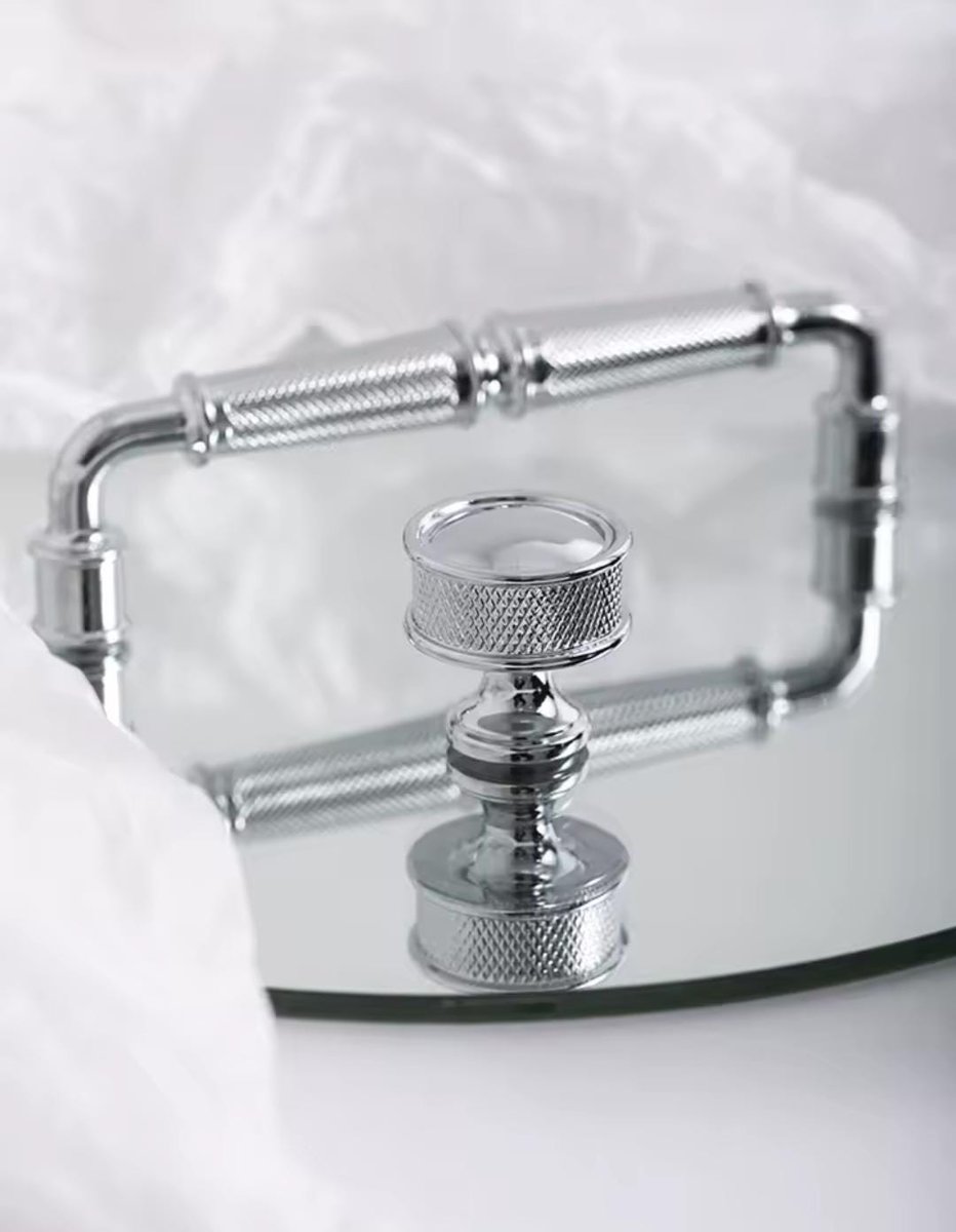 Deluxe shiny silver drawer pull with textured grip/Ornate silver curved cabinet handle/Silver Chrome textured door knob/Silver drawer knob