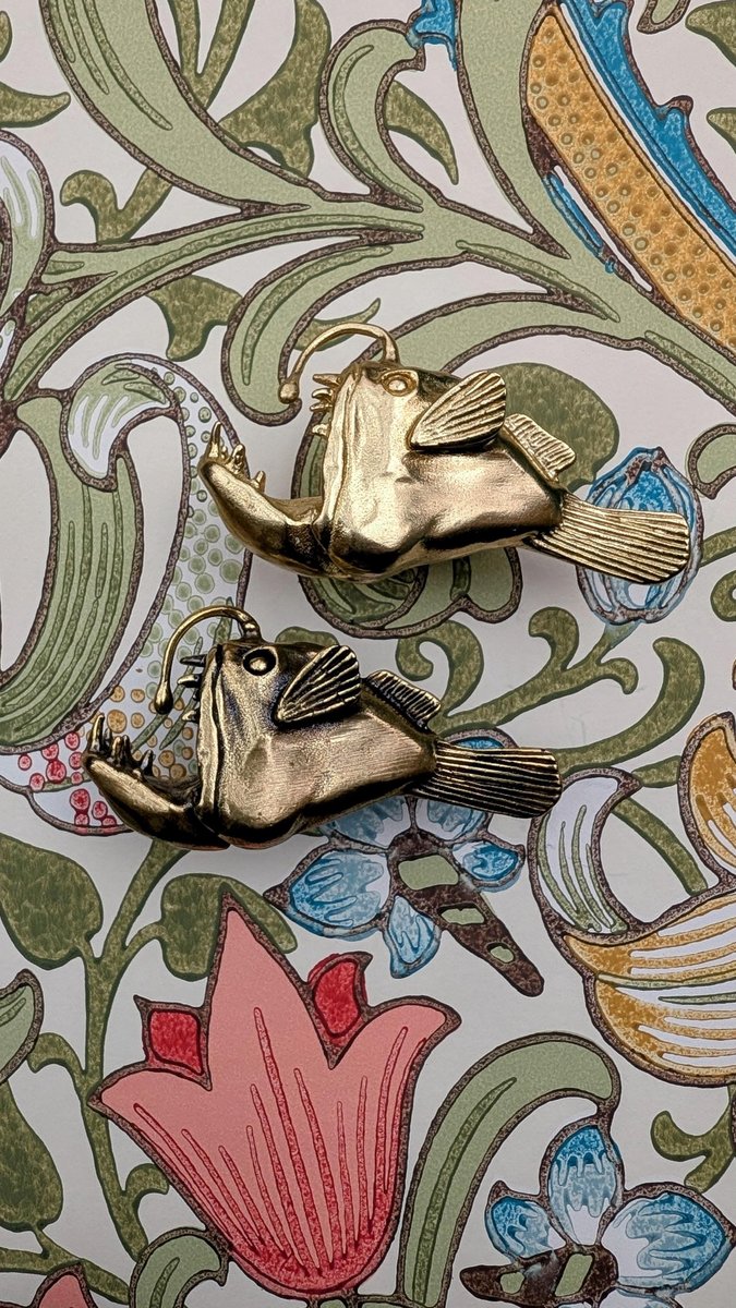 Gold lantern fish cabinet pull/Angle fish drawer handle/Unique fish door handle/Gothic core door knob/Quirky brass cabinet handle