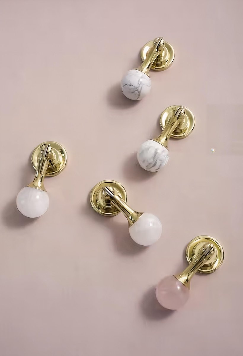 Shiny gold drop handle in rose quartz, white quartz and marble/Gemstone drawer pull/Semi precious stone cabinet pull/Luxury crystal handle