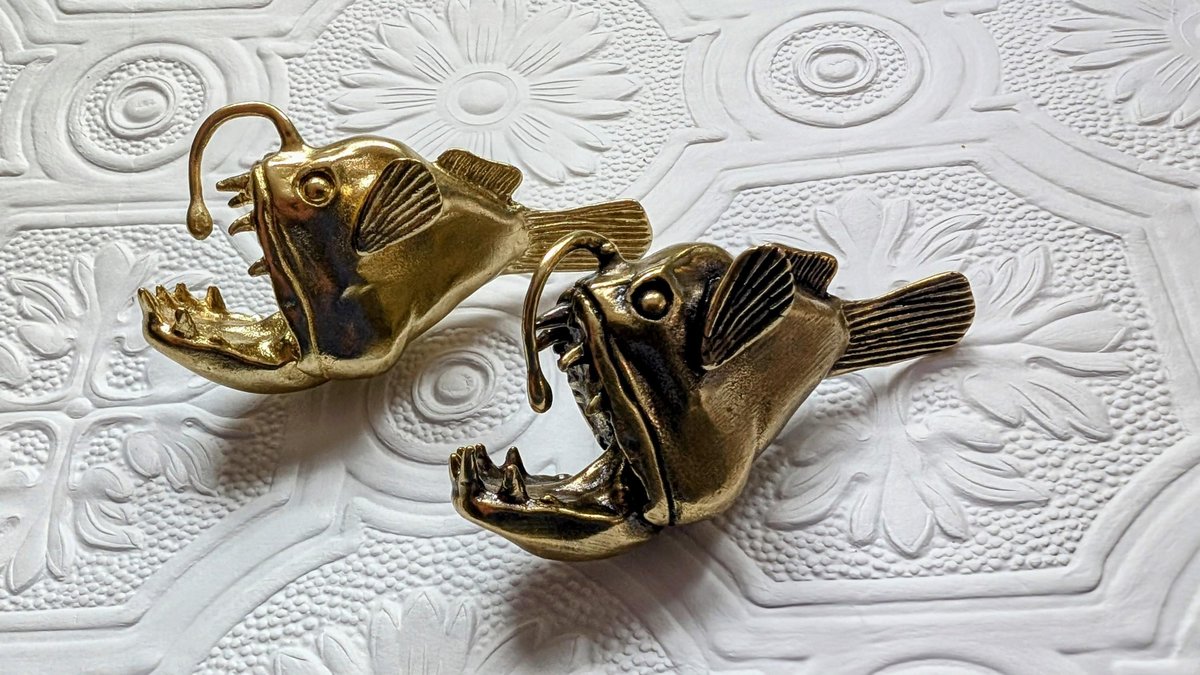 Gold lantern fish cabinet pull/Angle fish drawer handle/Unique fish door handle/Gothic core door knob/Quirky brass cabinet handle
