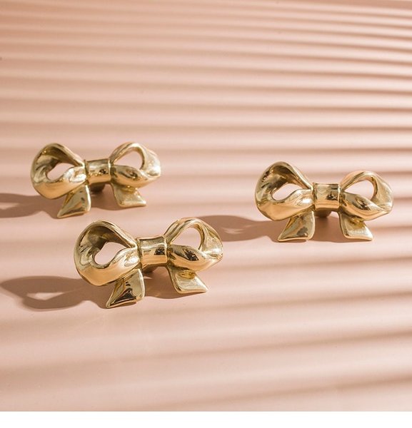 Cute Gold Brass Bow Shaped cabinet pull/gold bow drawer handle/gold furniture hardware/ribbon bow door knob/bedroom furniture hardware