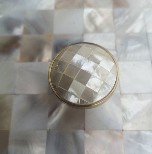 Checked white mother of pearl drawer pull/white pearl cabinet handle/pearl furniture hardware/white shell cabinet pull/gold pearl door knob