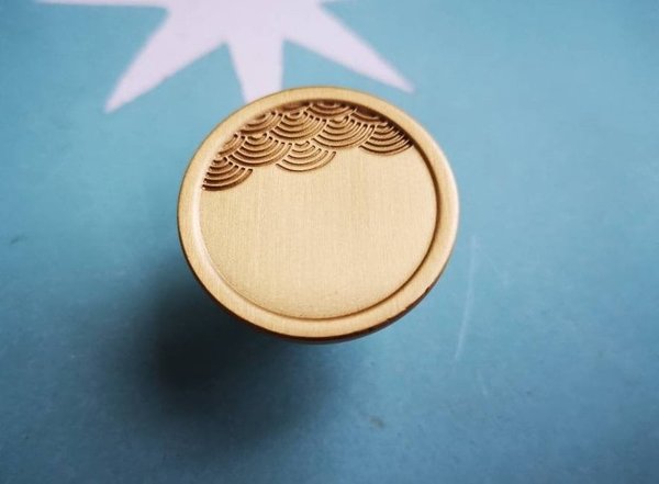 Round brass drawer handle with embossed wave design/Gold circle cabinet pull with wave pattern/Gold Brass Door Knob/Brass furniture hardware