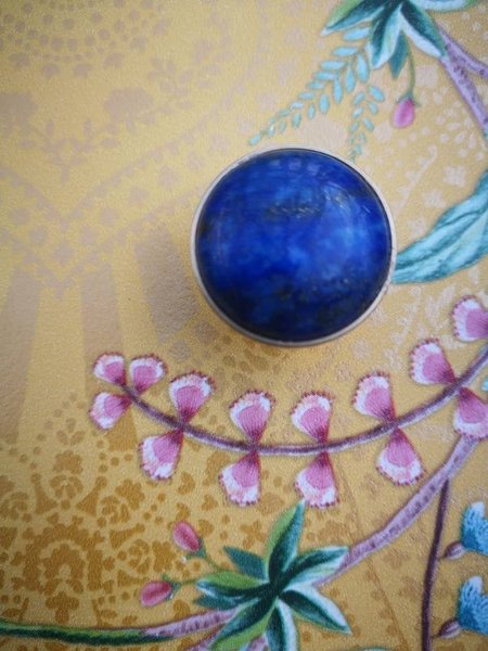 Electric blue lapis lazuli and gold brass  drawer knob/blue stone cabinet handle/gemstone drawer pull/blue cabinet handle/blue hardware