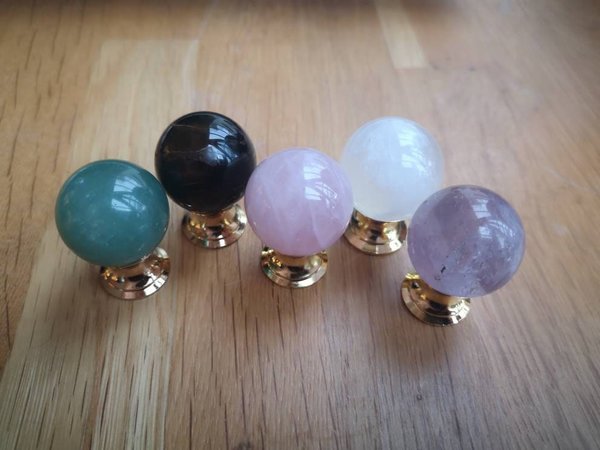 Semi precious stone ball drawer knob/Crystal drawer pull/Round gemstone cabinet handle/Amethyst door knob/Quartz crystal handle/Jade handle