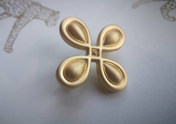 Solid gold brass knob with a Celtic cross four leaf clover design Cabinet Pulls Door Handle Knob Furniture hardware drawer pull upcycling